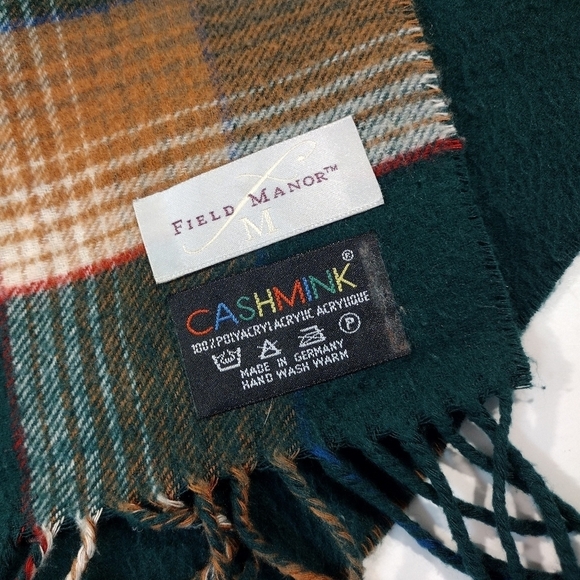Field Manor Cashmink plaid fringed scarf - Picture 11 of 11